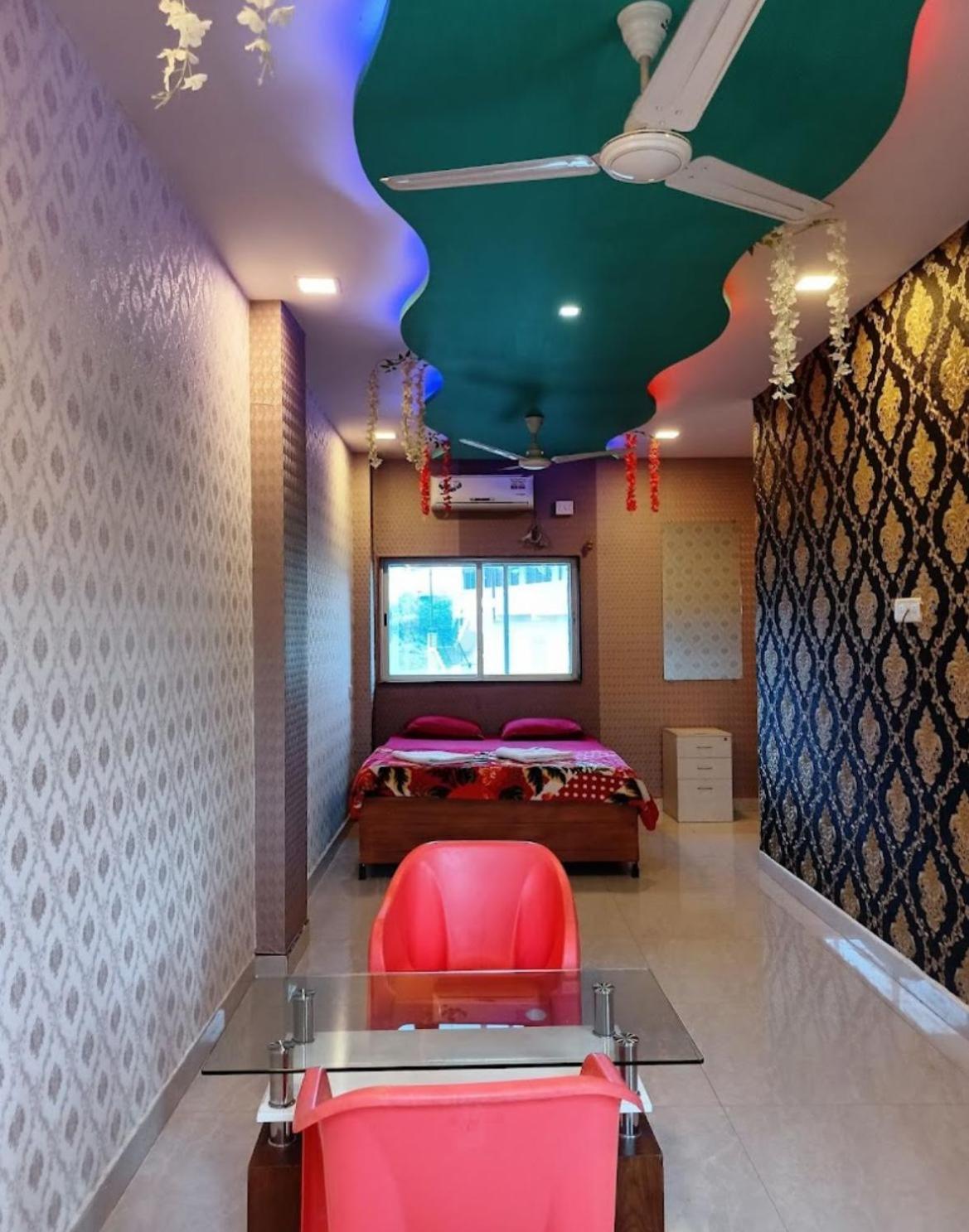Strawberry Vacations Villa Panchgani Eksteriør bilde